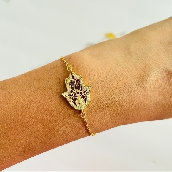 Hasma hand gold plated bracelet - Picture 1 of 3